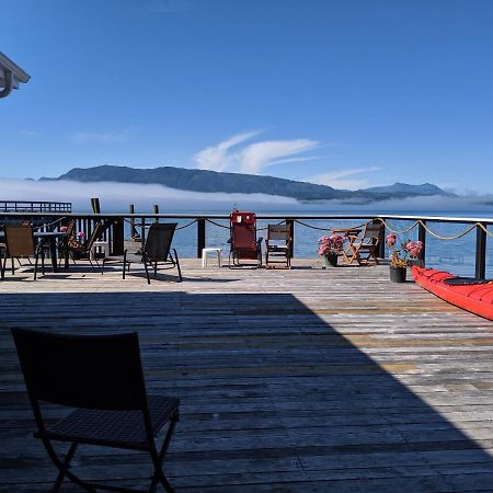 Nimpkish Hotel Alert Bay Extérieur photo