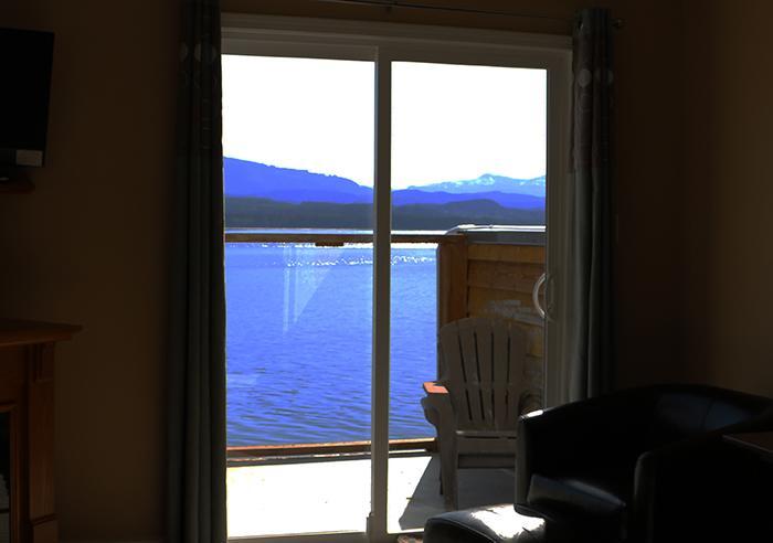 Nimpkish Hotel Alert Bay Chambre photo